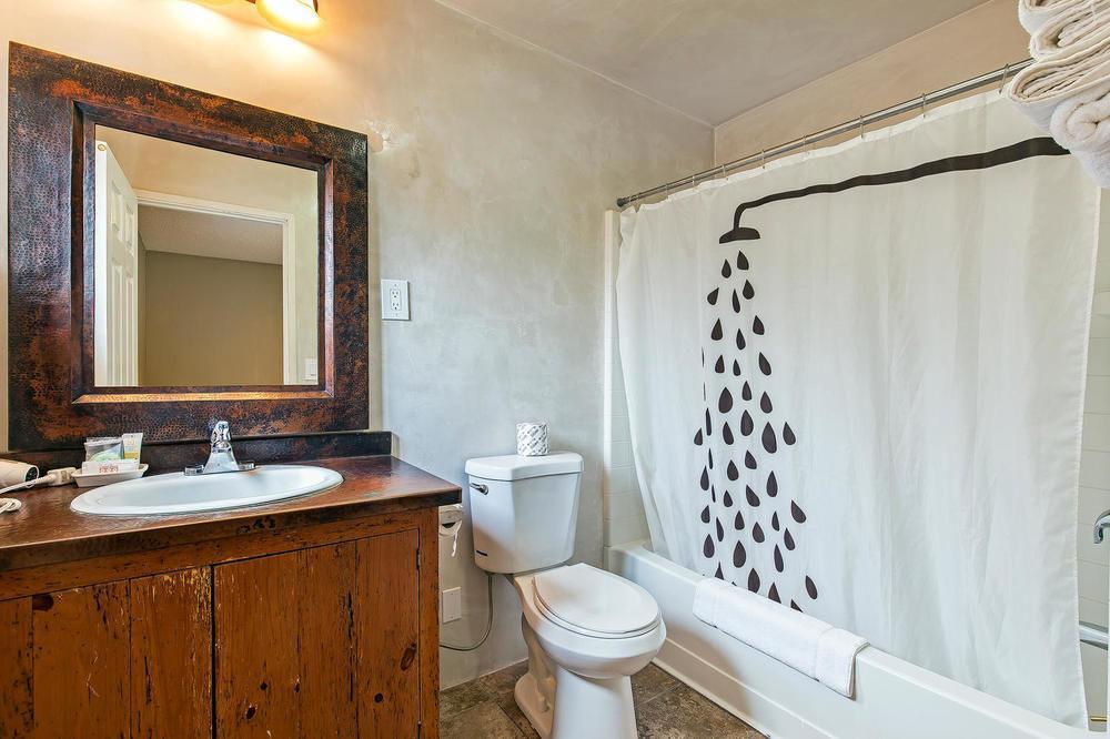 Vineyard Valley Inn Cloverdale Extérieur photo