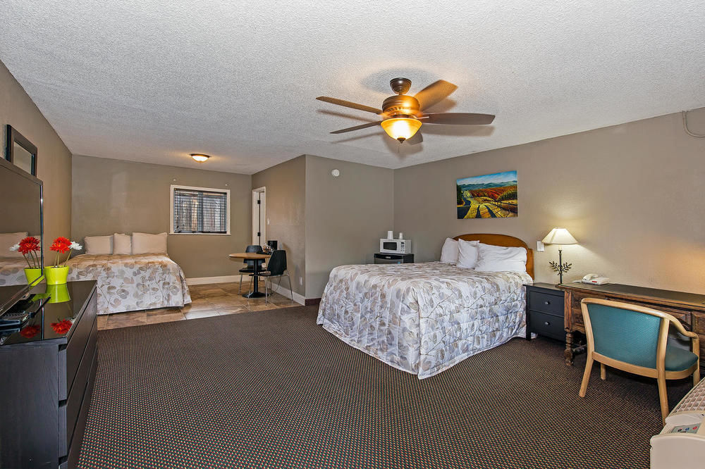 Vineyard Valley Inn Cloverdale Extérieur photo